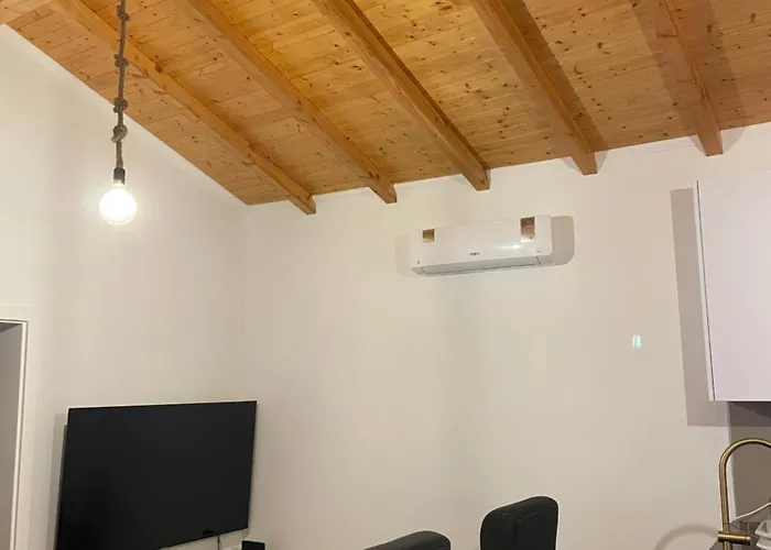 בית נופש Cozy In Historic Downtown - Farm Views - Walk To פוז דו ארליו