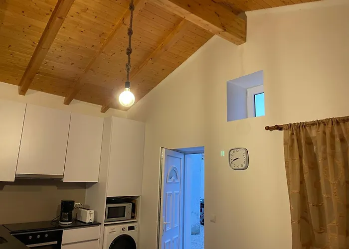 בית נופש Cozy In Historic Downtown - Farm Views - Walk To פוז דו ארליו